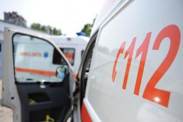 Coliziune între un moped și o bicicletă. Biciclistul a solicitat ulterior îngrijiri medicale