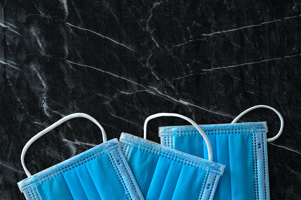 Lidl, Kaufland, Sensiblu, Help Net, printre companiile amendate pentru că vindeau măști neconforme