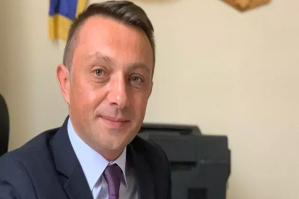 Viceprimar Vatra Dornei: "Scenariul roșu nu înseamnă carantina. Se pot petrece, în continuare, Sărbătorile de iarnă aici"