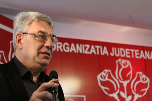 Mihai Tudose: ”Nu dați briciul pe mâna maimuței”