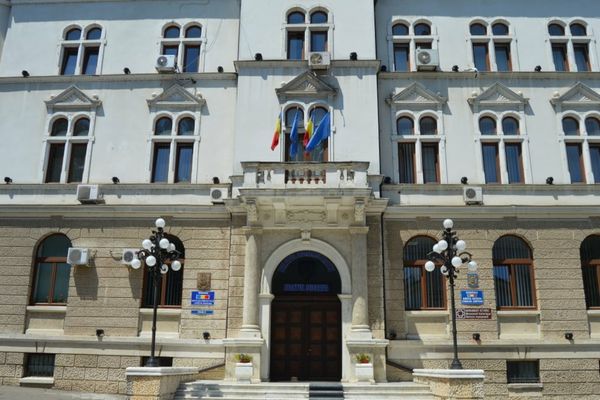 Iulian Cimpoeșu, Teodor Matei și Lorena Buburuzan-cele trei propuneri ale USR Suceava pentru funcția de prefect