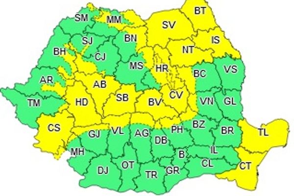 COD GALBEN de vânt puternic în țară până marți. Vor fi ploi și ninsori
