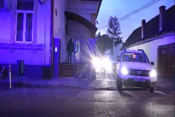 VIDEO: Percheziții în Mureș, Capitală și alte 15 județe într-un dosar de evaziune fiscală, abuz în serviciu și poluare prin evacuare de deșeuri