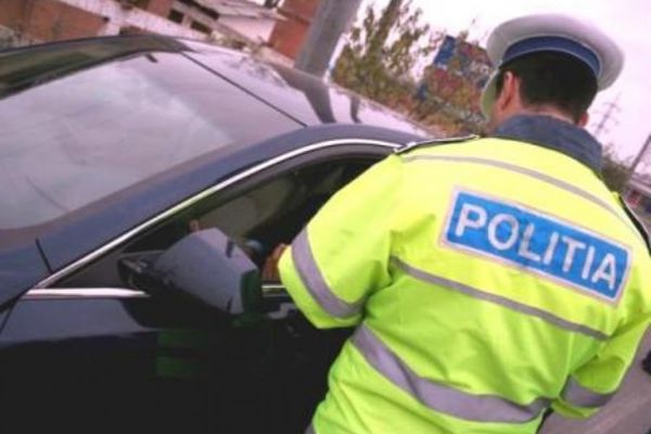 NOUA declaraţie pe propria răspundere: DESCARCĂ AICI documentul pe care trebuie să-l ai când ieși din casă