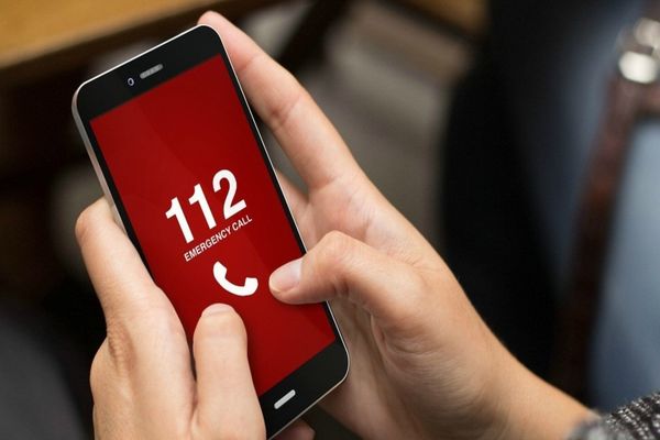 A anunţat la 112 că i-a fost furată maşina. Ce ascundea de fapt șoferul