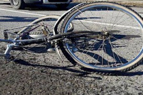 Trei accidente rutiere în care au fost răniți bicicliști, într-o singură zi