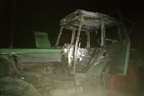 Incendiu la un agent economic din Liteni! Două persoane au avut nevoie de îngrijiri medicale