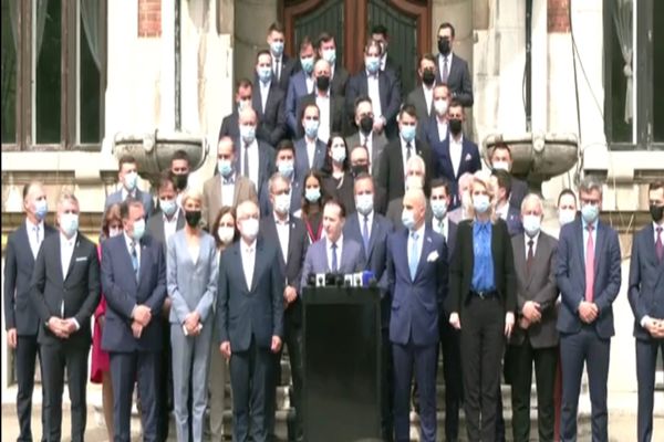 Aproximativ 30 de filiale susțin canditatura lui Cîțu la șefia PNL ! Cine sunt liderii care îl susțin