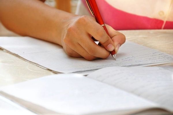 Ministerul Educaţiei a publicat ghidul pentru Evaluarea Naţională 