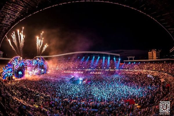 Elevii cu 10 la BAC, acces GRATUIT la Untold si Neversea