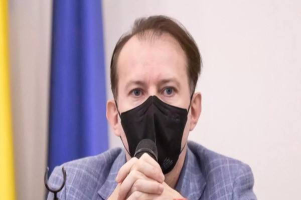 Florin Cîțu, ședință pe tema vaccinării copiilor, la Guvern - Câți adolescenți au fost vaccinați până acum