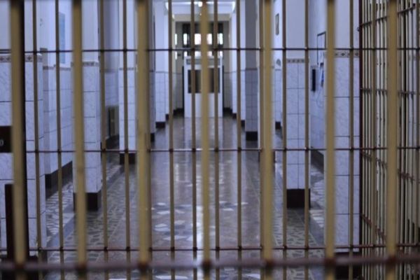 Au condus băuți și au ajuns la penitenciar