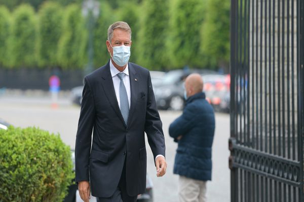Președintele Iohannis: „Pandemia nu s-a încheiat. România trebuie să fie pregătită pentru a face față valului 4