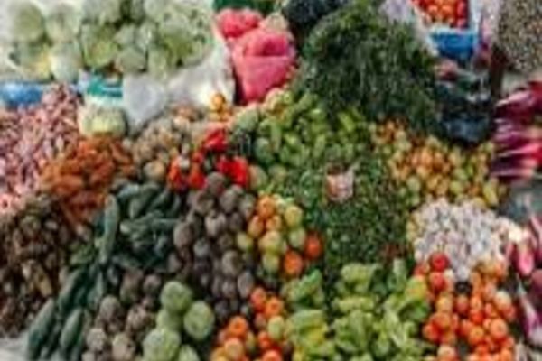 Ministerul Agriculturii a amendat cu 76.500 lei producătorii agricoli şi magazinele care vând fructe şi legume 