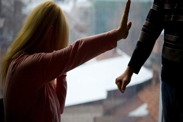 Sucevean dat în urmărire internaţională pentru viol, prins de poliţiştii bihoreni