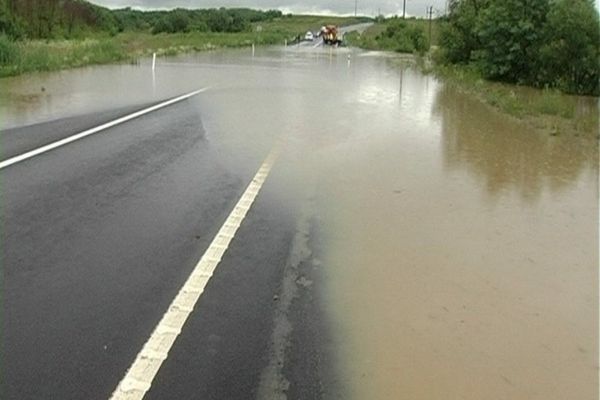 Pericol de inundații pe râuri din Transilvania, Moldova și Muntenia