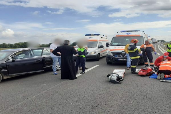 ULTIMĂ ORĂ: accident grav în Rădăuți