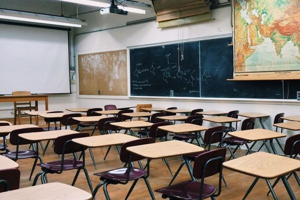 Ședință de foc la Palatul Cotroceni. Tema principală: Noul an școlar