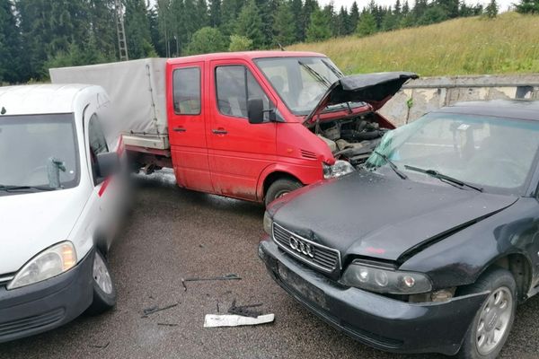 Accident la Poiana Stampei