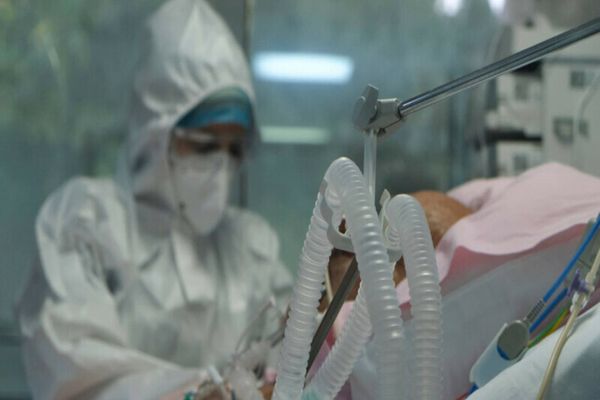 Mărturii cutremurătoare de pe patul din spital - Durere, disperare și teamă, simțite de pacienții Covid-19 din secțiile ATI