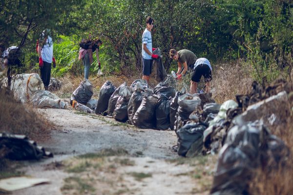 Peste 78 000 de voluntari au participat la Ziua Națională de Curățenie la cea de-a opta ediție de Let's Do It, Romania!