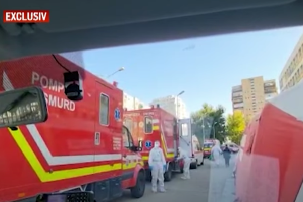 REPORTAJ. Ambulanțele NU mai fac față bolnavilor: Cum arată o zi din viața medicilor de la salvare