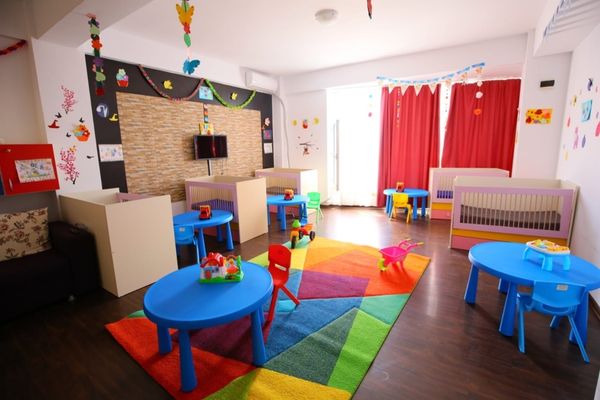 Ministrul dezvoltării, Cseke Attila: demarăm procedura de achiziție pentru primele 43 de creșe noi