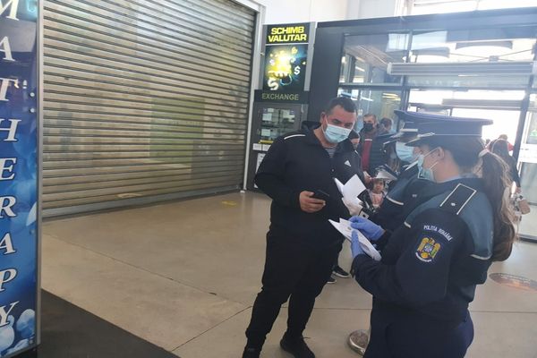 Mare atenție! Cum poți fi prins dacă vrei să intri undeva cu certificatul verde al altei persoane