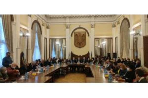 Ministrul Constantin-Daniel Cadariu a avut prima întâlnire regională cu reprezentanții mediului de afaceri din județul Suceava