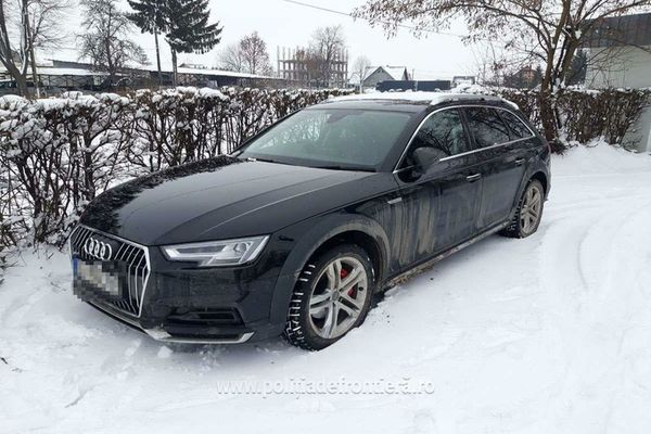 Autoturism în valoare de 30.000 euro, căutat de autorităţile din Marea Britanie, depistat de poliţiştii de frontieră suceveni