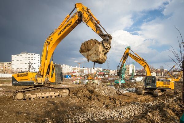 121 de comune, 34 de orașe, 8 municipii și 7 județe au accesat fonduri puse la dispoziție de guvern, cu o dobândă cu până la de două ori mai favorabilă față de valorile de pe piața bancară