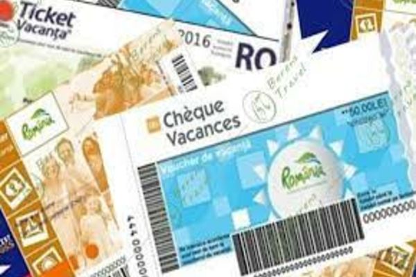 Bugetarii vor primi din nou vouchere de vacanță din 2022