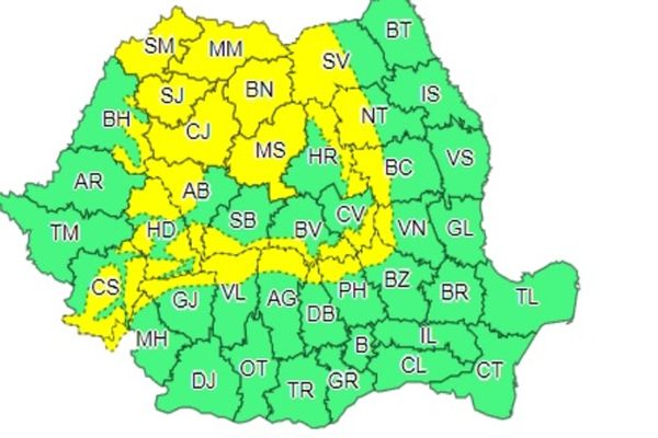 Alertă meteo - Cod galben de fenomene periculoase - rafale de până la 100 km/h. Zonele lovite puternic de ninsori viscolite
