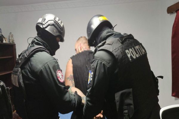 Descinderi la cămătarii din Suceava