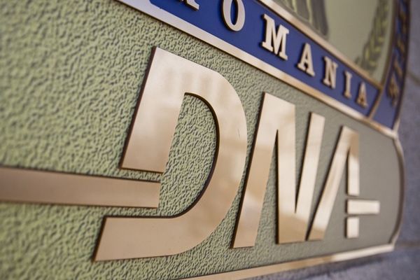 Fost ministru al transporturilor, anchetat de DNA