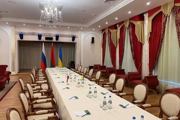 Negocieri cruciale între Ucraina și Rusia - întâlnirea se desfășoară în Belarus