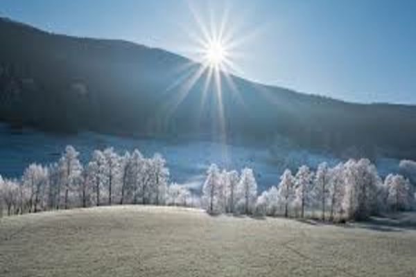 Vreme anormală în 25 februarie - Ce temperaturi neobișnuite se vor atinge astăzi în România