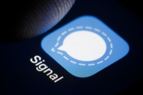 ALERTĂ: Utilizarea aplicației de mesagerie Signal