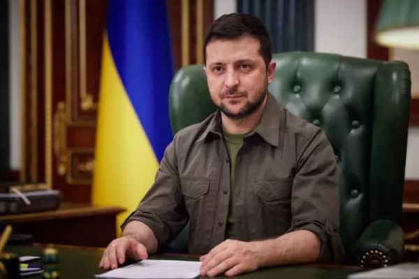 Zelenski, mesaj în Parlamentul României - Ce parlamentar român a spus că va părăsi sala atunci când președintele Ucrainei își va ține discursul