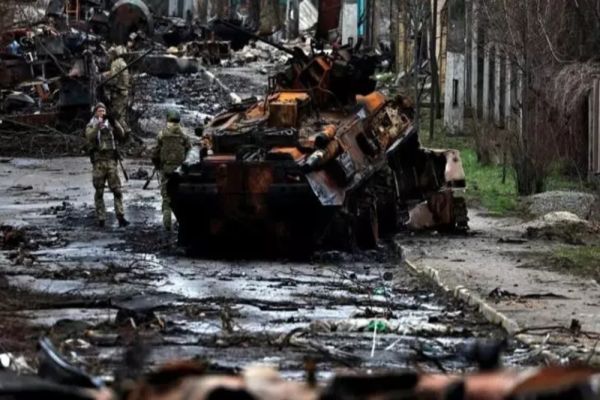 Război în Ucraina - Ziua 54 - Noapte plină de bombardamente în Harkov și în regiunea Donbas - Atacuri asupra civililor
