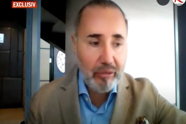 Cristian Rizea, noi dezvăluiri la Realitatea PLUS: Secretele din spatele investițiilor din zonele de lux. Legătura dintre Victor Ponta și clubul DIPLOMAT