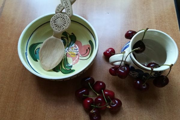 Moșii de vară. Tradiții, obiceiuri și superstiții de Sâmbăta Morților