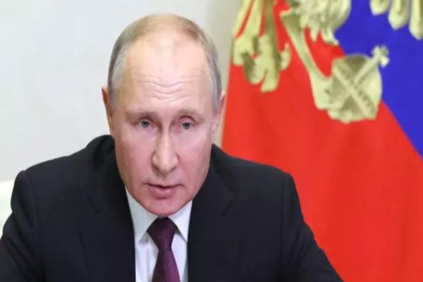 Vladimir Putin lansează o provocare Occidentului să încerce să învingă Rusia pe câmpul de luptă