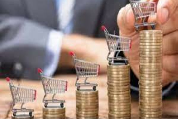 Românii, loviți de un nou val de scumpiri - Următoarele trei luni vor fi crunte - Cu cât vor crește prețurile