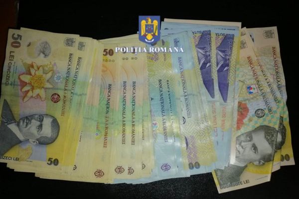 Percheziții în Neamț! Păgubiții, din cinci județe