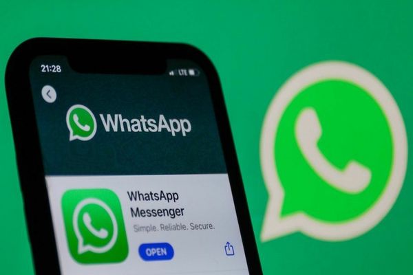 WhatsApp lucrează la o versiune premium care va fi pe bază de abonament