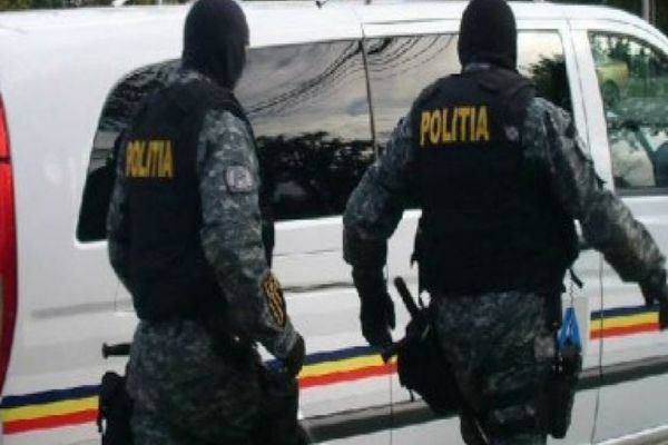 Percheziții la mai multe firme într-un dosar de înșelăciune! Robineți  achiziționați din spațiul asiatic, certificați fals pentru a putea fi comercializați