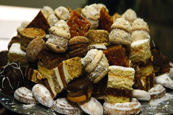 Ce se întâmplă în corpul tău atunci când mănânci prăjituri - Semnele pe care le ignoră toți oamenii 