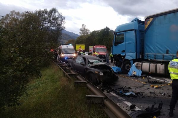 TRAGEDIE pe un drum din SUCEAVA! Avea doar 26 de ani