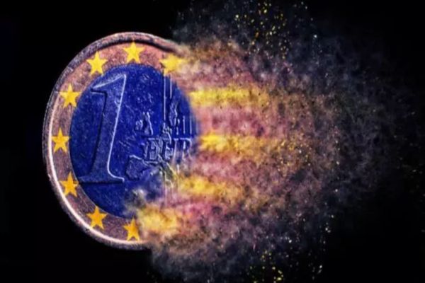 FMI - Persepective sumbre ale evoluției economiei, mai ales în Europa. Inflația crește alarmant de repede